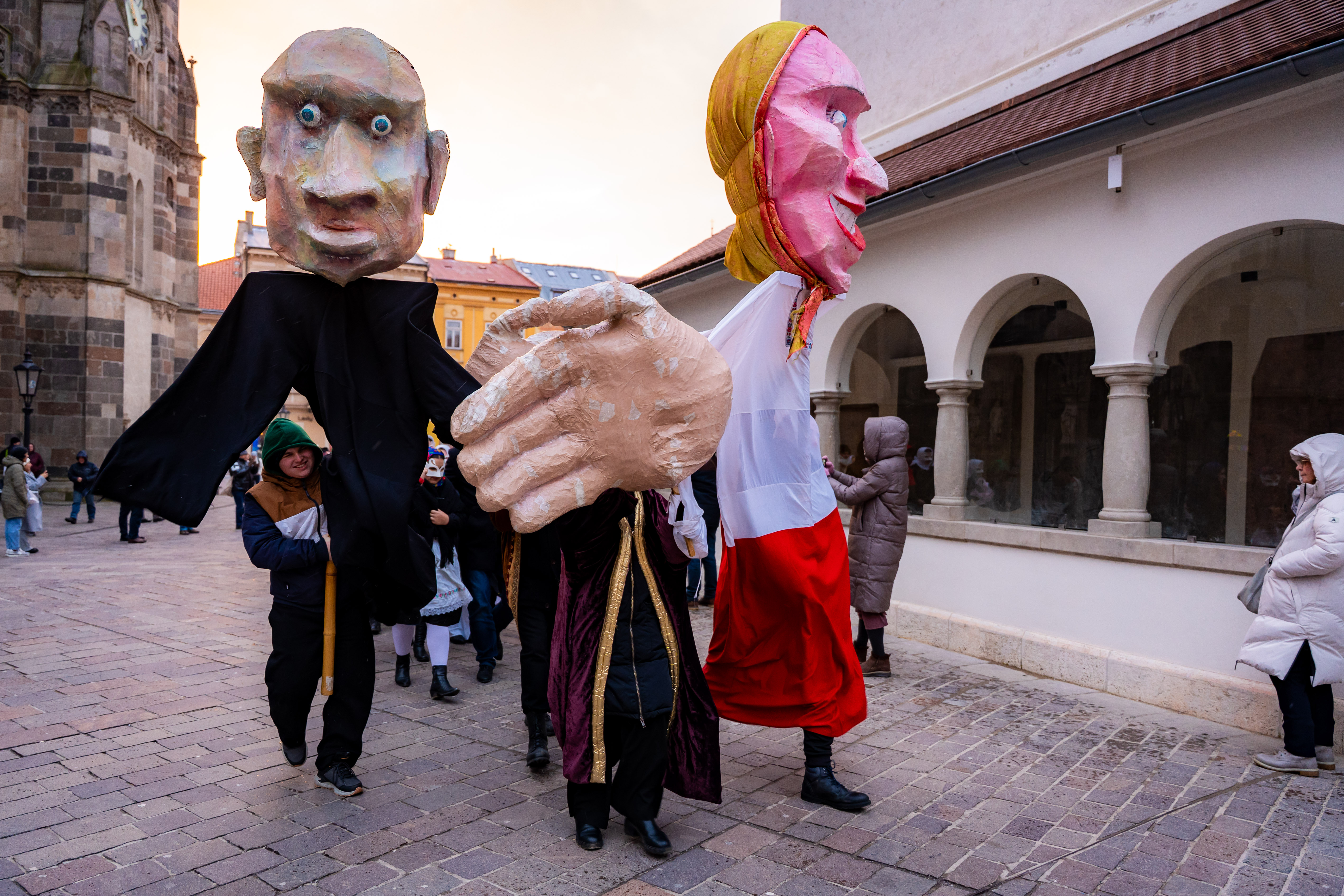 Fasiangy na Hlavnej-15